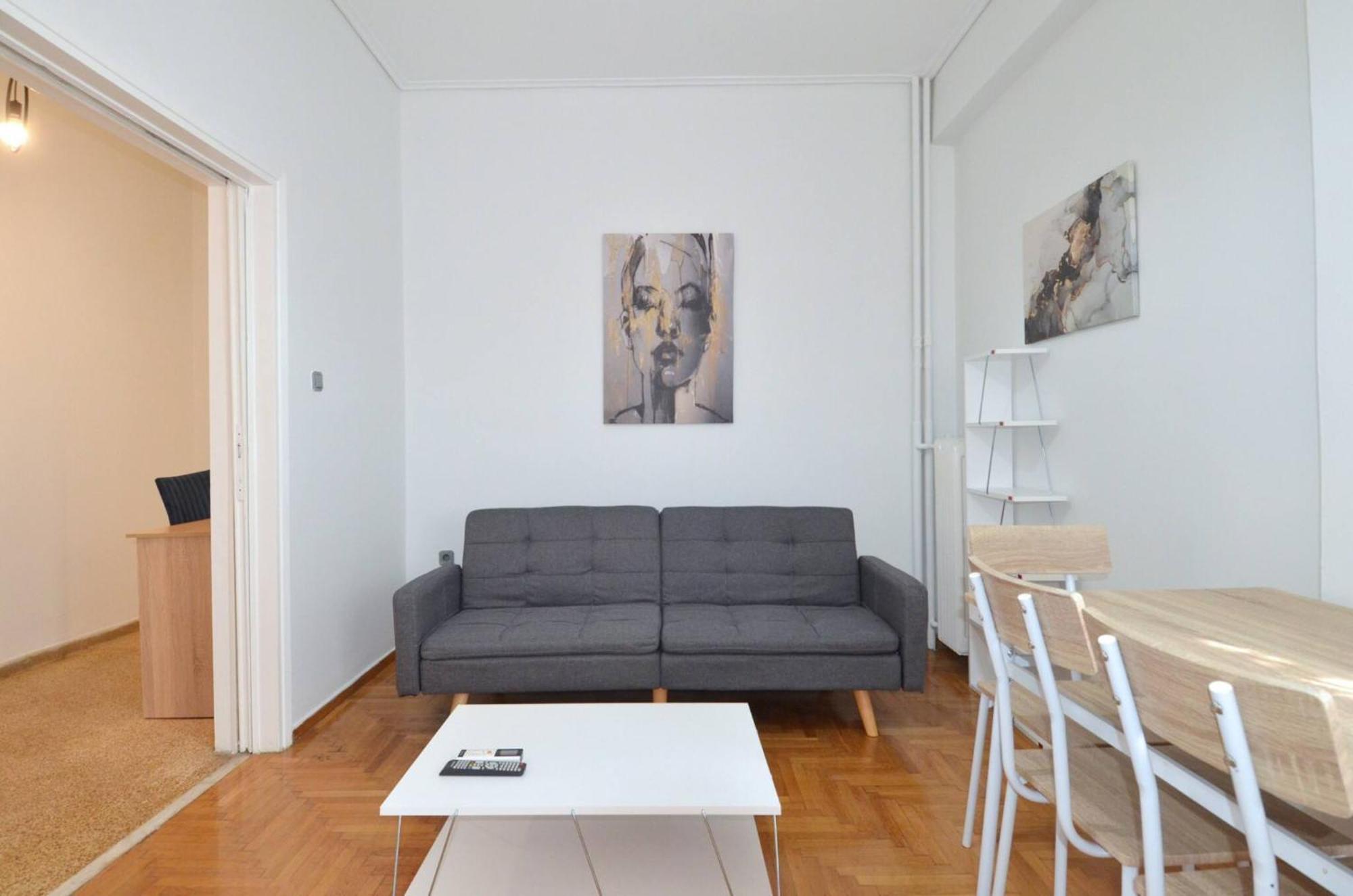 A cozy minimal apartment at Koukaki, Dimitrako... Athena Bagian luar foto