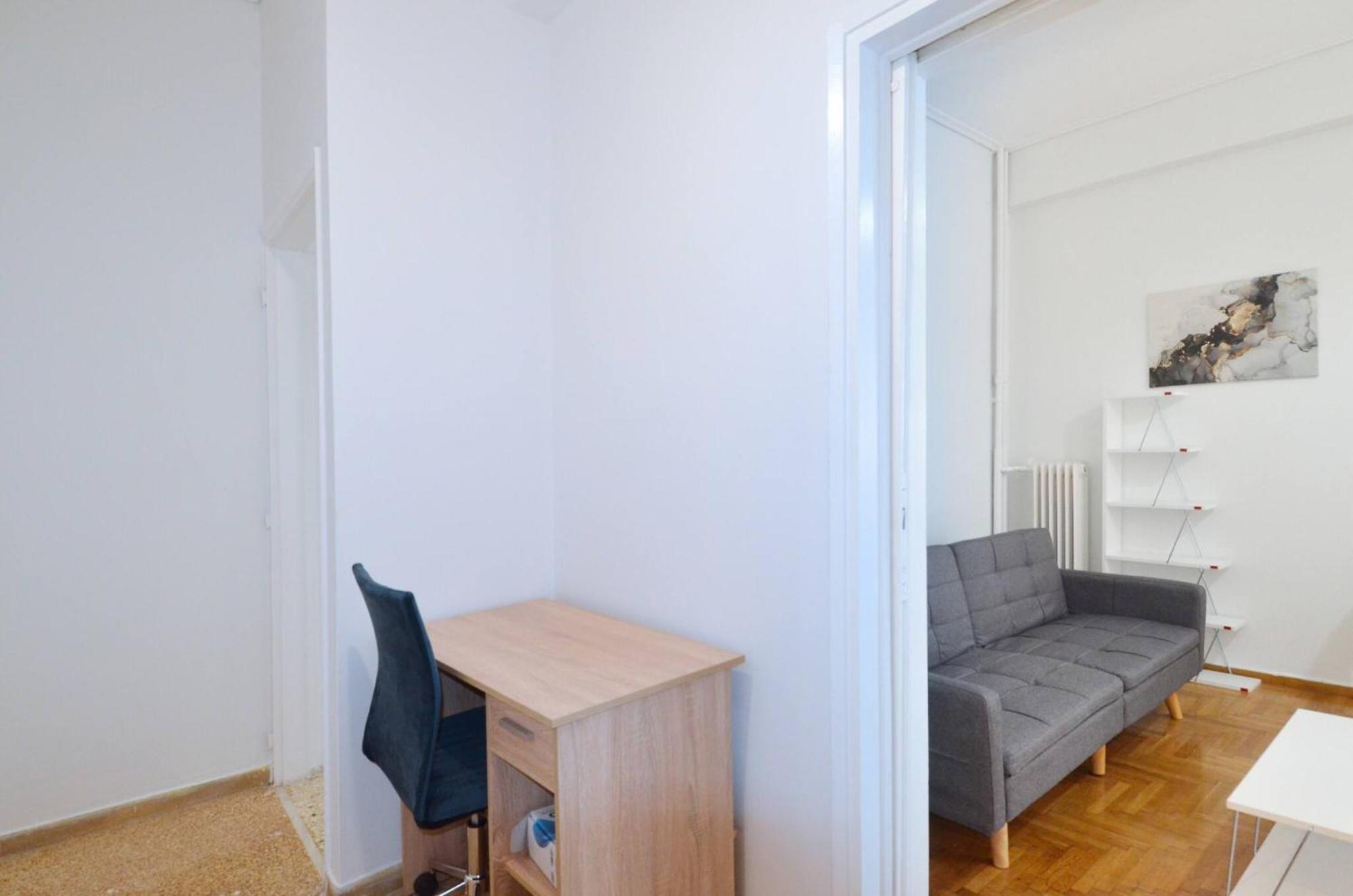 A cozy minimal apartment at Koukaki, Dimitrako... Athena Bagian luar foto