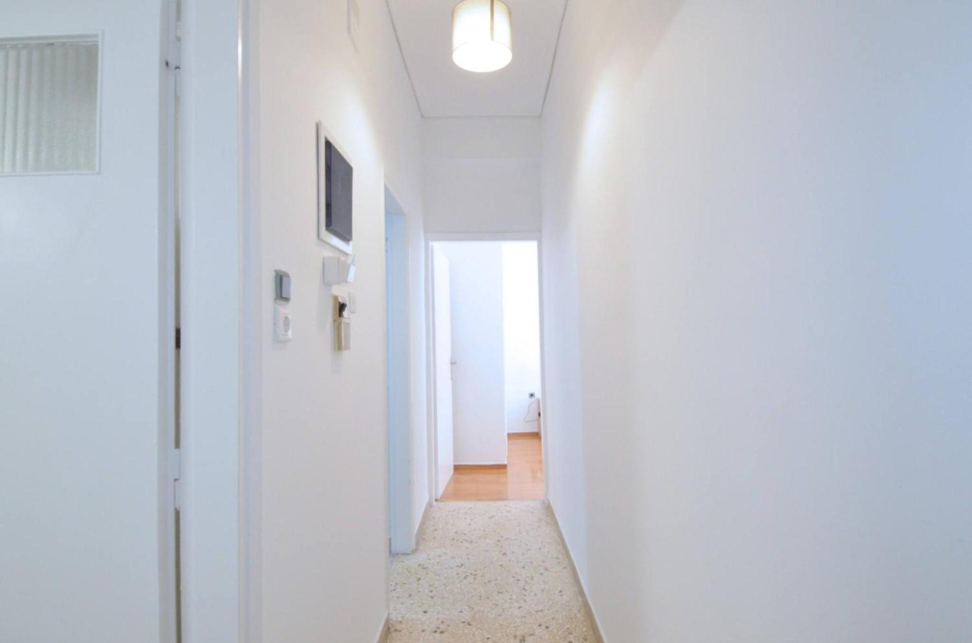 A cozy minimal apartment at Koukaki, Dimitrako... Athena Bagian luar foto